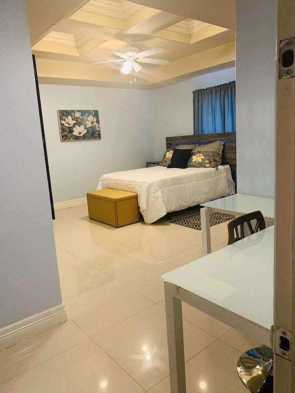 Brownsville Comfort 2 Bedroom 1 Bath , Spacious Kitchen And Outdoor Home Kültér fotó